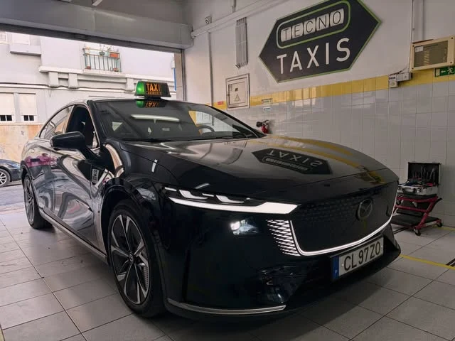 Táxi na oficina Tecnotaxis — publicação de 28 set 2026
